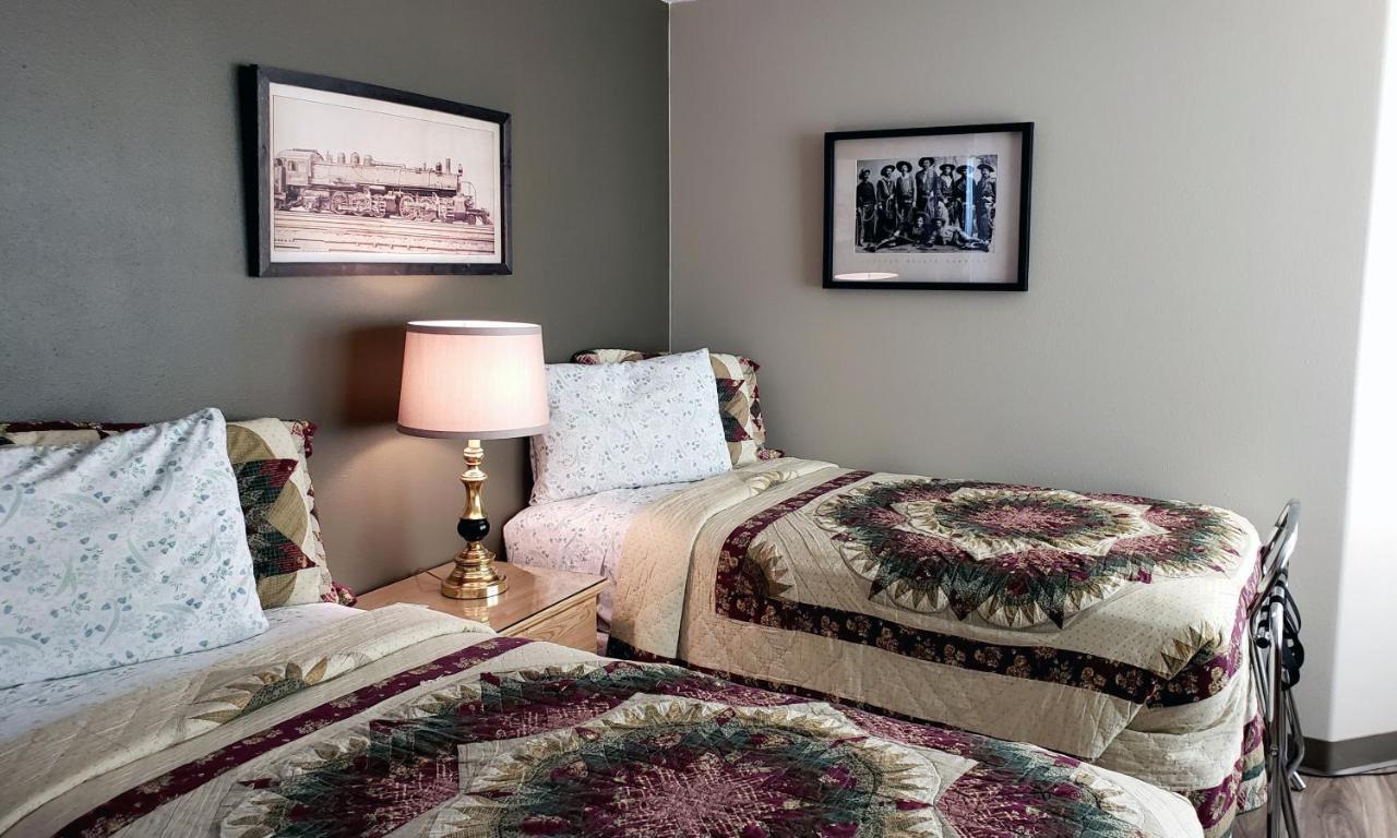 Carter Mountain Motel Cody Εξωτερικό φωτογραφία