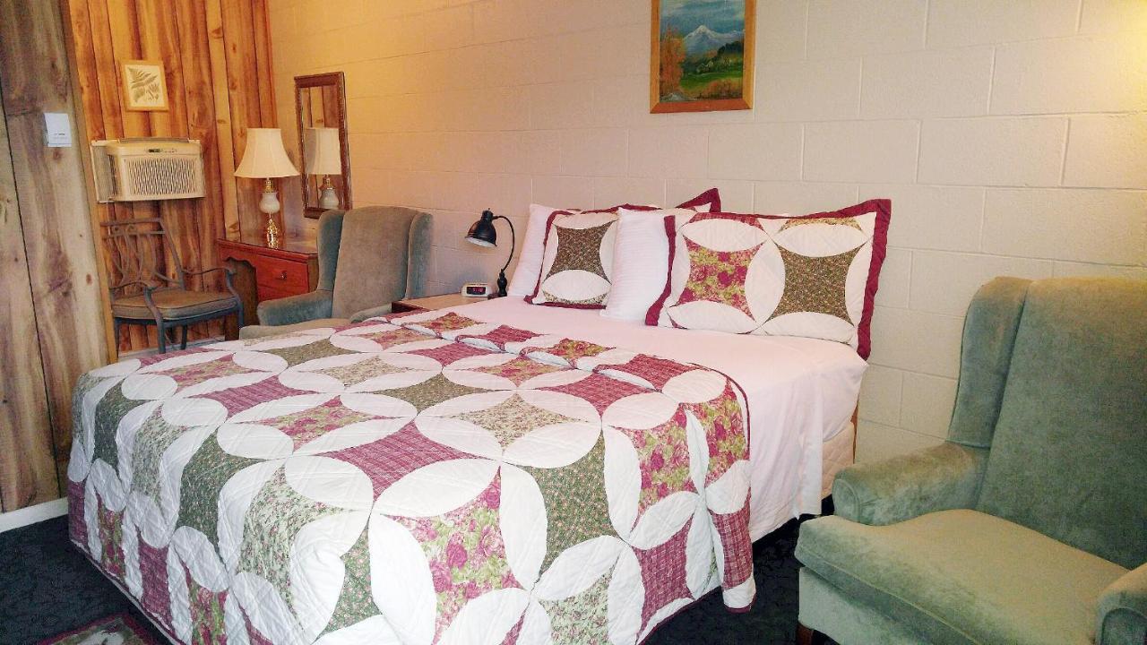 Carter Mountain Motel Cody Εξωτερικό φωτογραφία